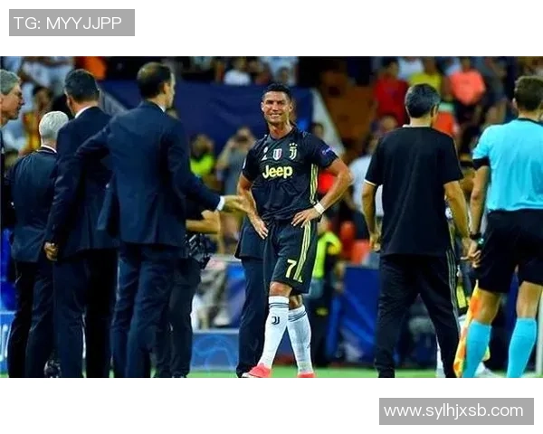 足球黄金时代回顾：那些年我们追逐的足球明星与传奇瞬间